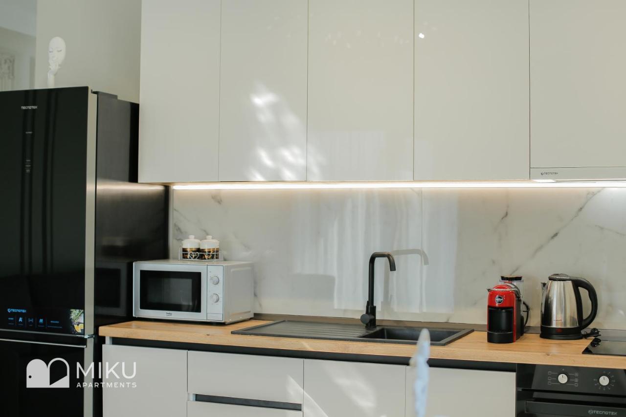 Miku Apartment - Lovely 1 Bedroom Spectacular View 地拉那 外观 照片