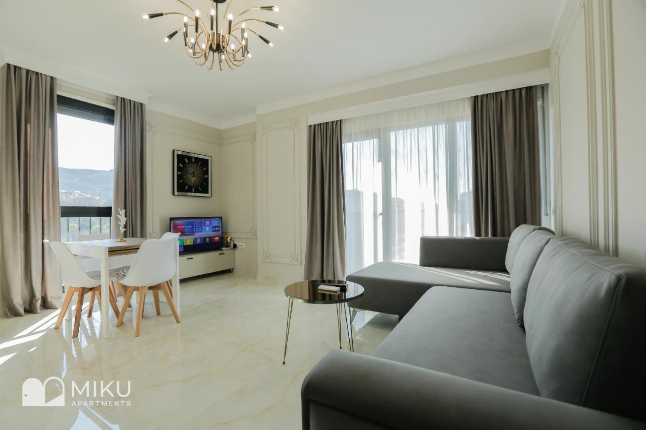 Miku Apartment - Lovely 1 Bedroom Spectacular View 地拉那 外观 照片